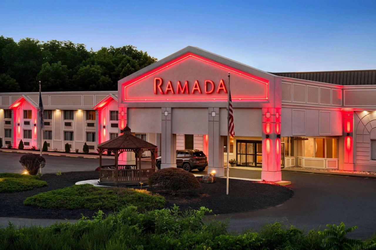 Ramada By Wyndham Allentown Bethlehem Exterior foto